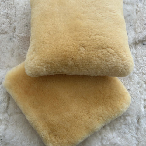 Double sided medical sheepskin pillowcase