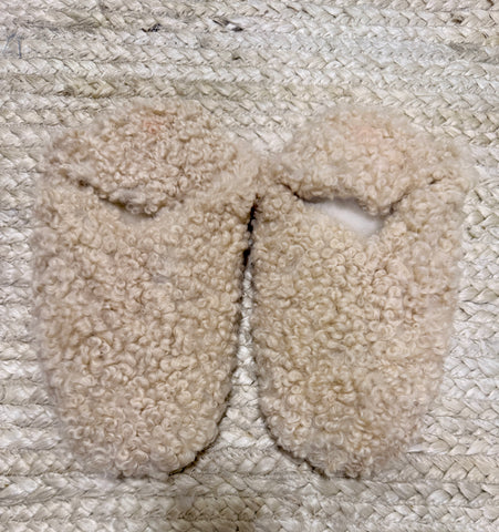 THE EVERYDAY SLIP-ON: (TAN) - Size 9