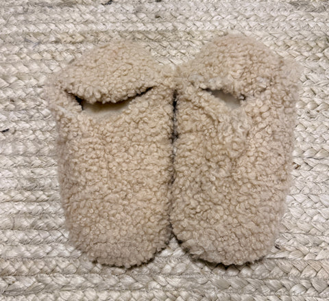 THE EVERYDAY SLIP-ON: (TAN) - Size 9