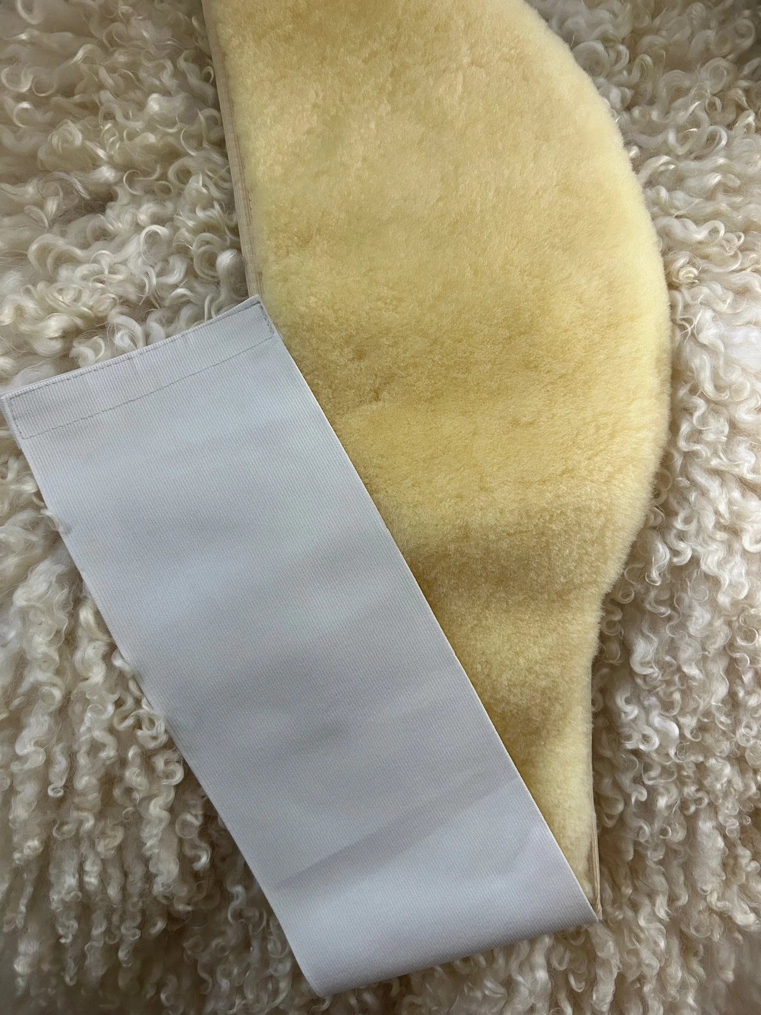 Medical grade sheepskin kidney warmer and waist belt
