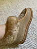 Close-up of the classic slipper 100% sheepskin in tan